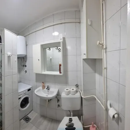 דירה Merjemdanin זניקה